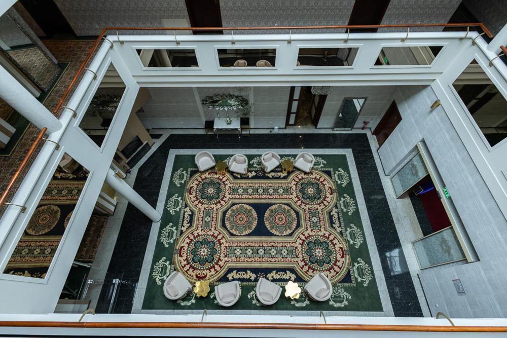 Hotel Romanita Baia Mare Buitenkant foto