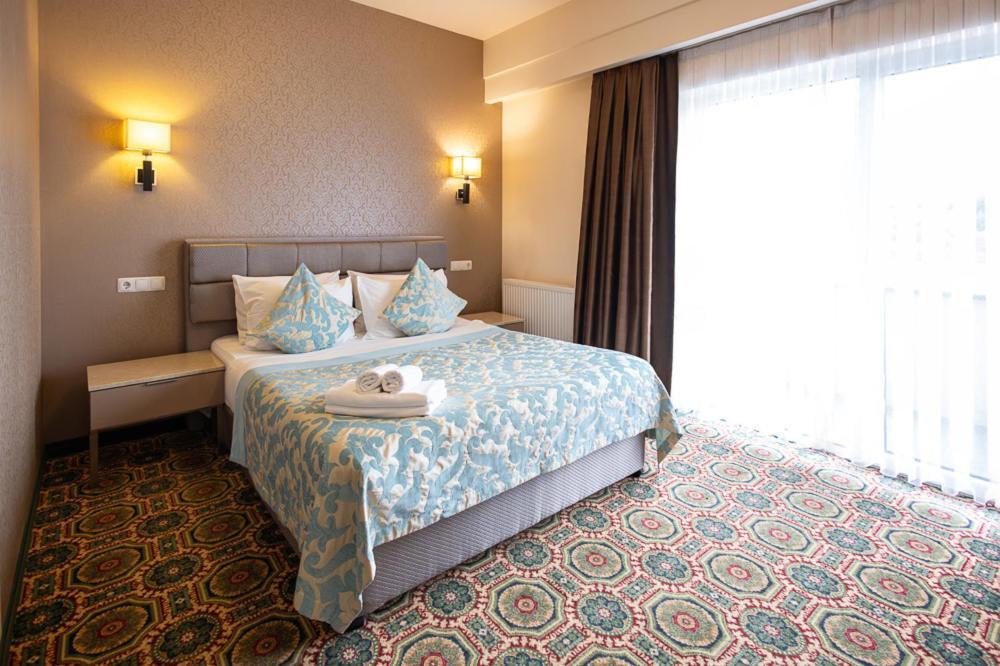 Hotel Romanita Baia Mare Buitenkant foto